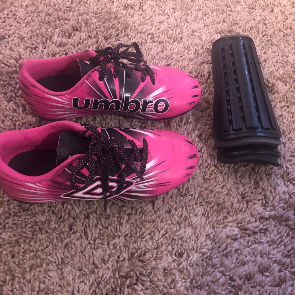 Size 11 soccer cleats and shin guards